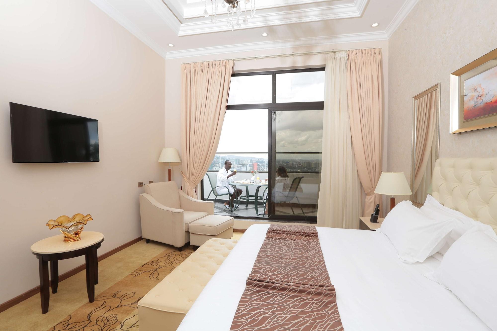 Getfam Hotel Адис Абеба Екстериор снимка
