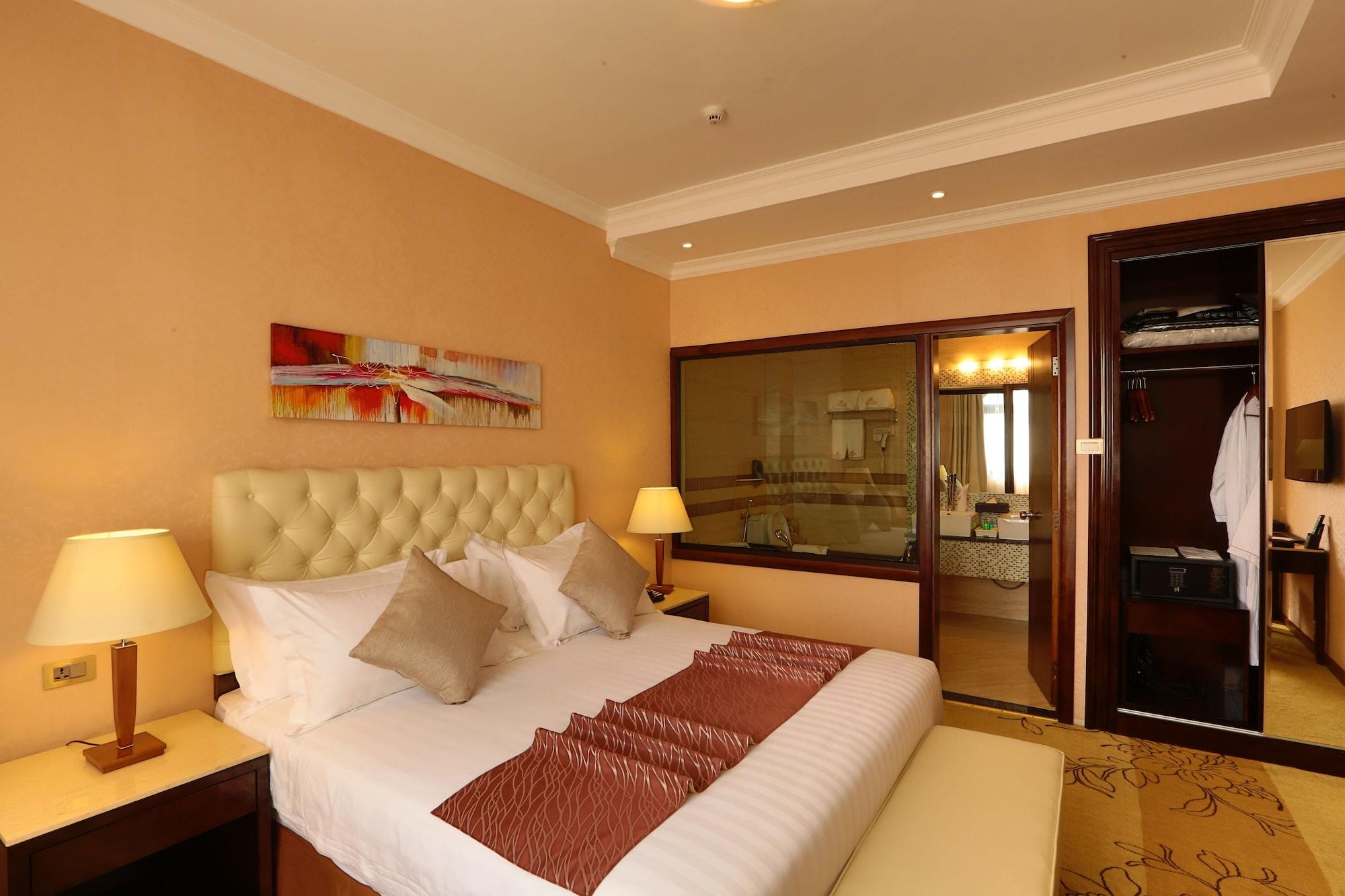 Getfam Hotel Адис Абеба Екстериор снимка