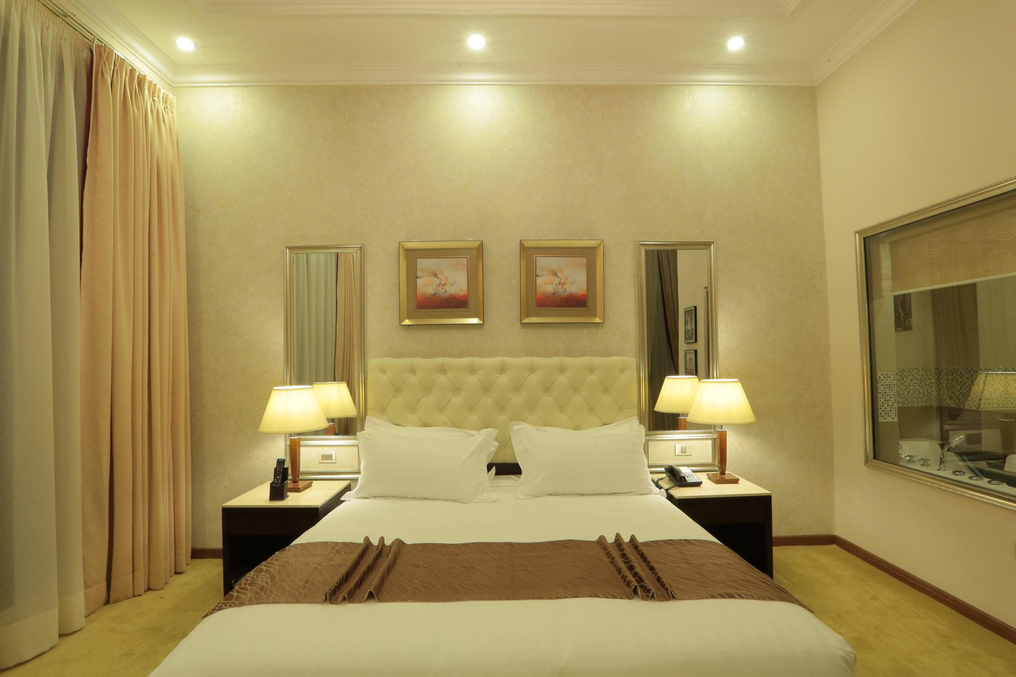 Getfam Hotel Адис Абеба Екстериор снимка