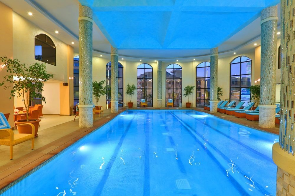 Getfam Hotel Адис Абеба Екстериор снимка